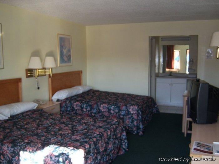 Clearwater Inn Safety Harbor Esterno foto